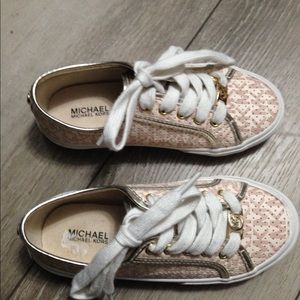 Girls Michael Kors size 12.5 shoe!